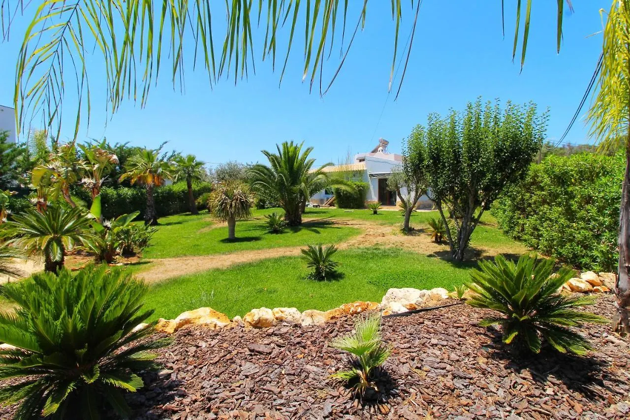 Beautiful Algarve Pool Villa Bali 15Min To Beach Mexilhoeira Grande