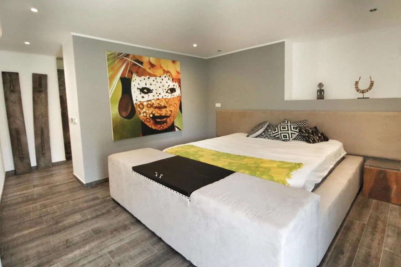 Beautiful Algarve Pool Villa Bali 15Min To Beach Mexilhoeira Grande
